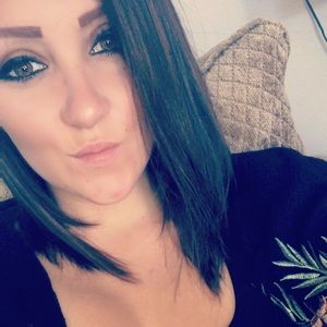 Meet your Posher, Kathryn